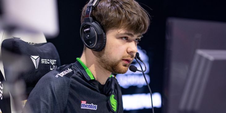 Эксперты уверены, что Team Falcons обыграет Team Liquid и выйдет в финал ESSENCE II