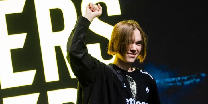 Donk заявил, что побьёт рекорд ZywOo по количеству MVP