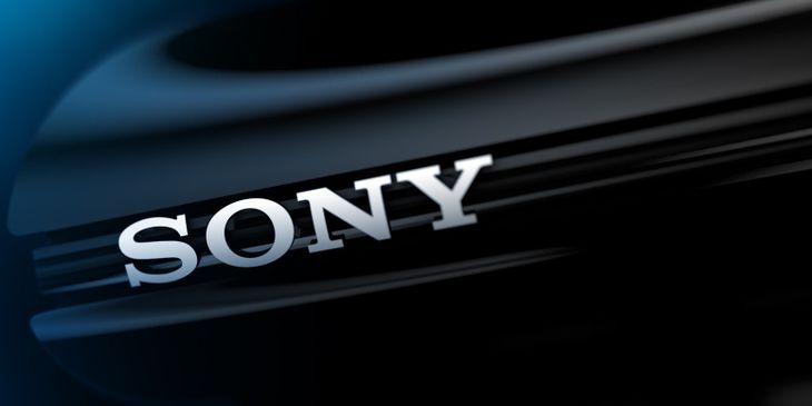 Глава Sony продал более половины своих акций после объявления об отказе от дисков