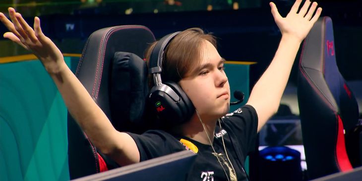 Donk дважды номинирован за хайлайт года на HLTV Awards 2025