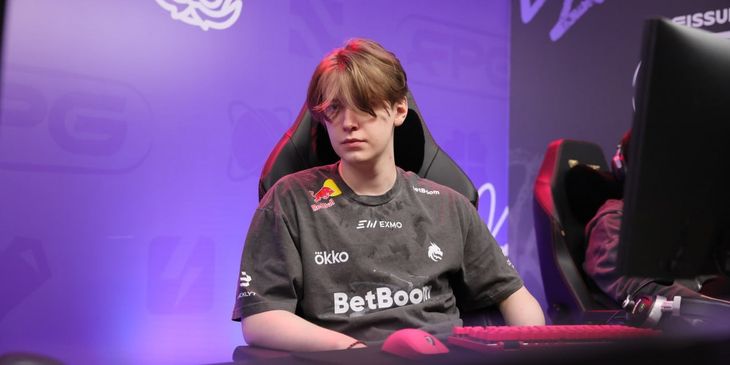 Team Spirit или Natus Vincere — кто победит в матче на BLAST Slam VI?