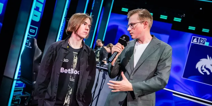 Donk признан лучшим опен-фрагером года по версии HLTV Awards 2025