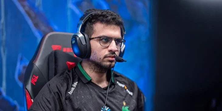 Team Falcons проиграла Natus Vincere на групповом этапе BLAST Slam VI