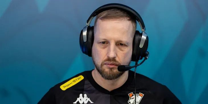 F_1N после вылета VP из FISSURE PLAYGROUND 2 — CS: «Мы сменили роли, капитана, к нам пришел новый игрок из академии, чего вы ожидаете?»