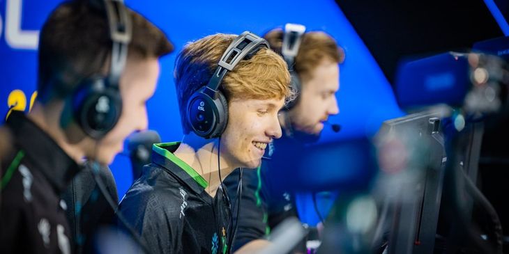 Team Falcons прошла на второй этап отборочных к BLAST Bounty Winter 2026, обыграв ECSTATIC