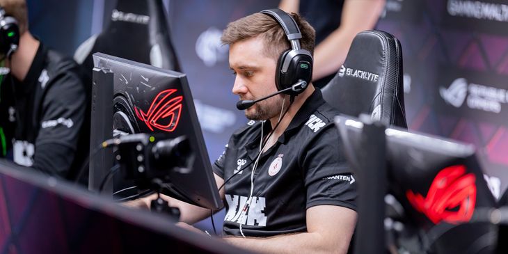 HooXi об Astralis: «Мы должны быть довольны тем, как развиваемся»