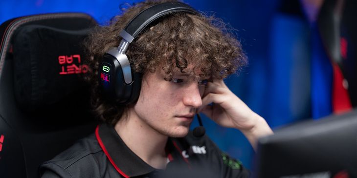 MOUZ не справилась с OG и покинула BLAST Slam VIII