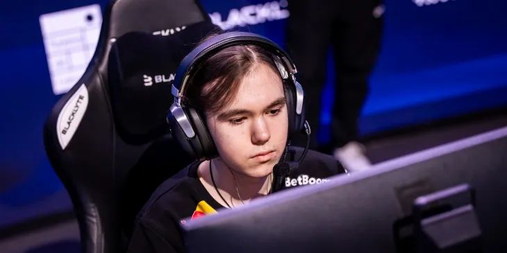 Donk про Spirit: «Мы много коллим и не можем прийти к одному решению как команда»