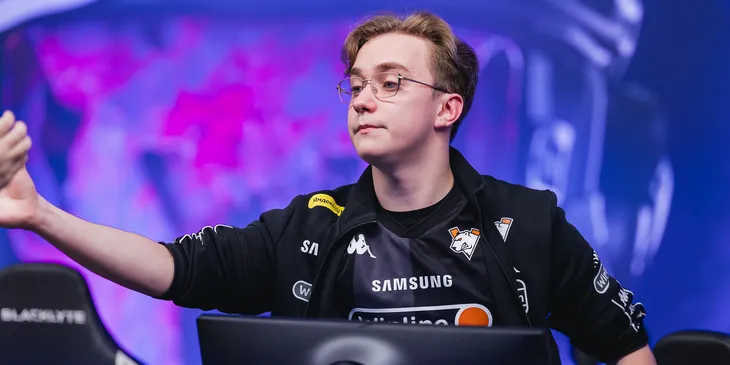 FL4MUS о матче против Vitality: «Сколько клатчей мы [проиграли], сколько моментов, где нам чуть-чуть не хватило — это шок»