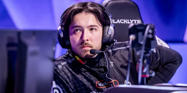 Gladiators или Team Yandex — кто пройдет в плей-офф Riyadh Masters 2025?