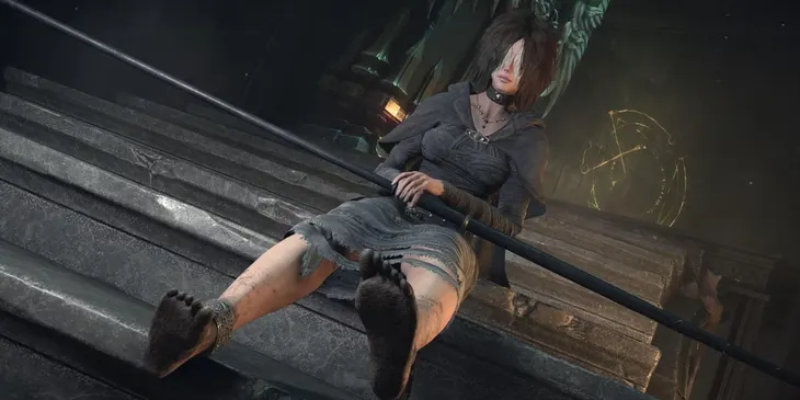 Автор Dark Souls заявил, что он не любитель женских ножек, а эстет