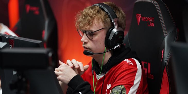 MOUZ победила G2 Esports и прошла на BLAST Open London 2025