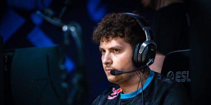 Perfecto после победы над FaZe Clan: «Фух, закеррили меня»