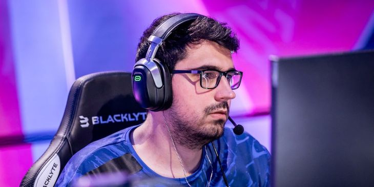 Saksa покинул основной состав Tundra