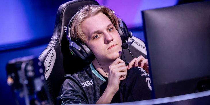 Слух: Aurora Gaming подпишет двух игроков из Азии