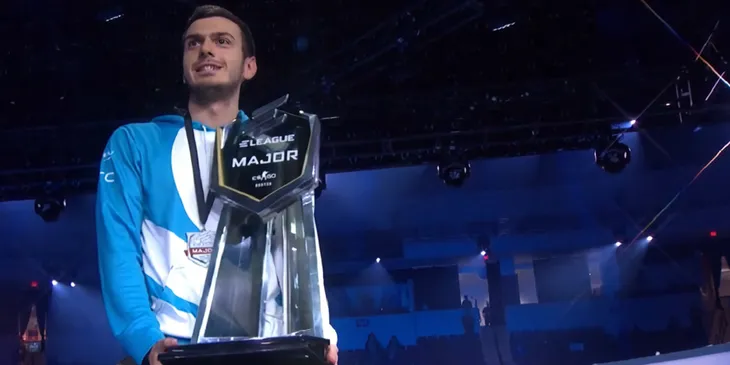 Cloud9 подколола FaZe Clan перед стартом BLAST.tv Austin Major 2025