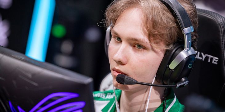 M0NESY рассказал, как поддерживает форму в CS2