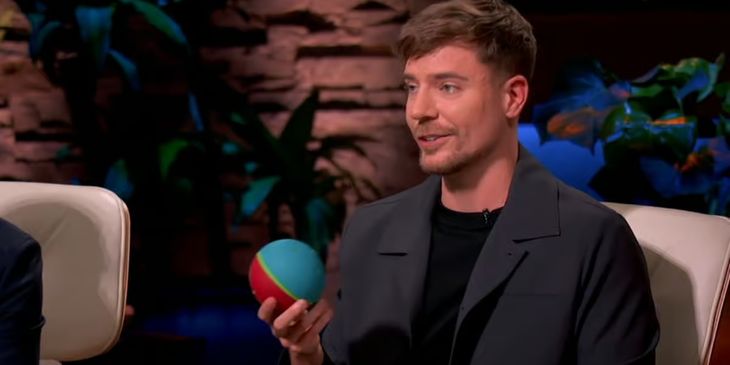 MrBeast выкупил контрольный пакет акций компании, которая разрабатывает игрушечный мяч с искусственным интеллектом