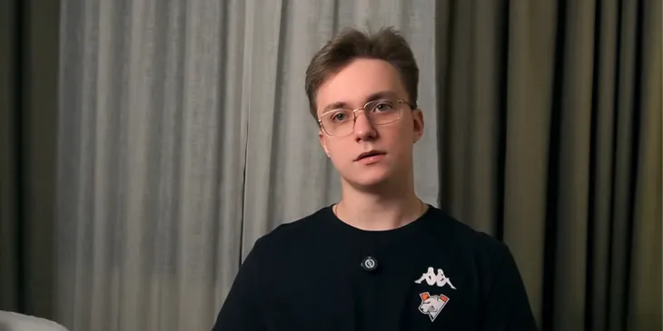 FL4MUS: «Virtus.pro будет очень сильно мне помогать с развитием моей будущей карьеры»