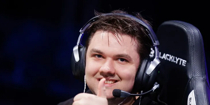 SirActionSlacks: «Возможно, Yatoro выступает против байбеков лишь потому, что сам никогда не сохраняет для них денег»
