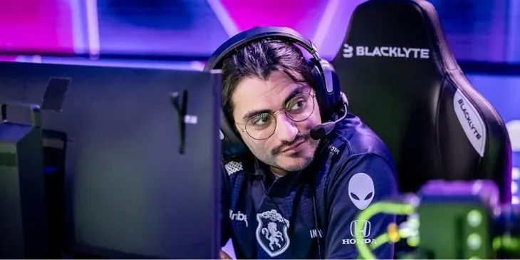 INSaNiA: «Я реально ненавижу, что разработчики усиливают предметы, а героев ослабляют»