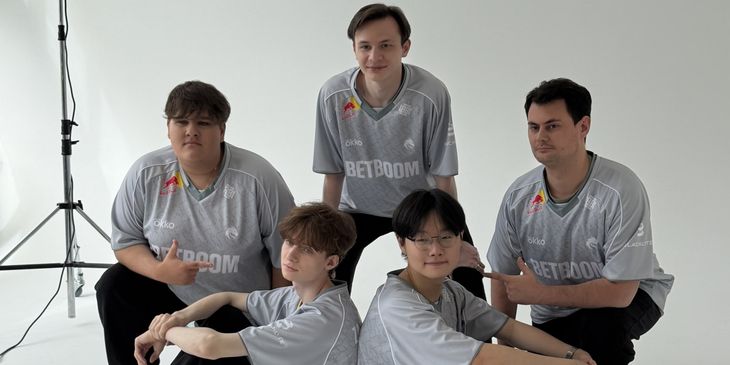 Team Spirit разгромила Team Yandex и стала чемпионом BETBOOM Rise of Legends Season 10 по MLBB