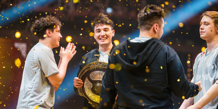 Valve вместо Team Spirit поздравила другую команду с победой на TI15 в клиенте Dota 2
