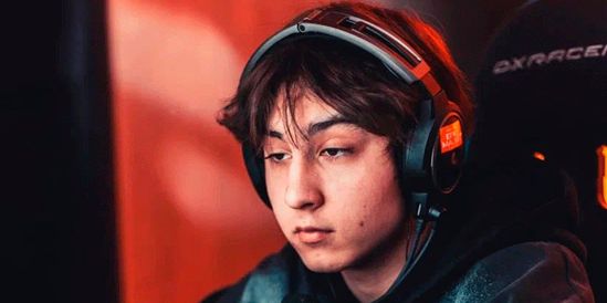 Игрок Amkal стал лучшим по статистике в групповой стадии WINLINE EPIC Standoff 2 PawPaw: Ep.6