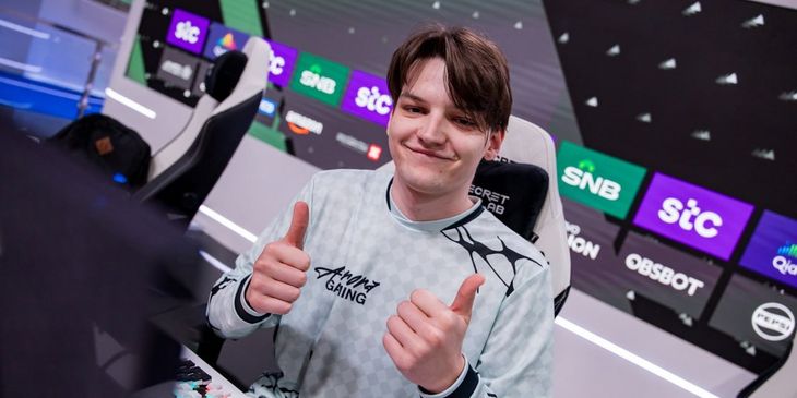 «Пригорел — проиграл». Mira разбил монитор из-за поражения в PUBG