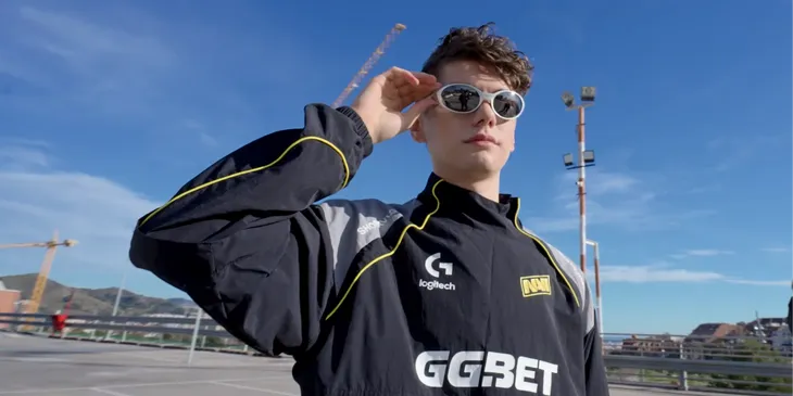 Natus Vincere представила новую форму команд на 2025 год