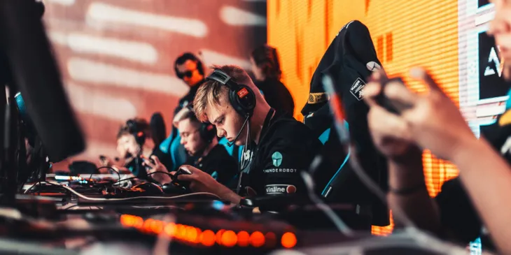 Virtus.pro и FORZE сыграют в одной группе на WINLINE EPIC Standoff 2 Season 14