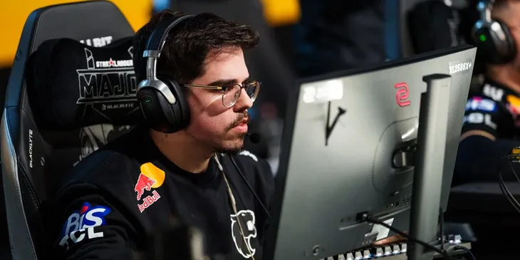 FURIA Esports сыграет с Team Spirit в полуфинале IEM Krakow 2026