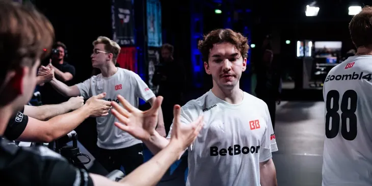BIG или BETBOOM TEAM — кто начнёт FISSURE Playground #3 с победы?