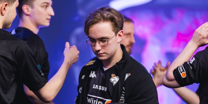FL4MUS после вылета Virtus.pro из мейджора: «Столько работы, а всё равно [ничего] не получилось)»