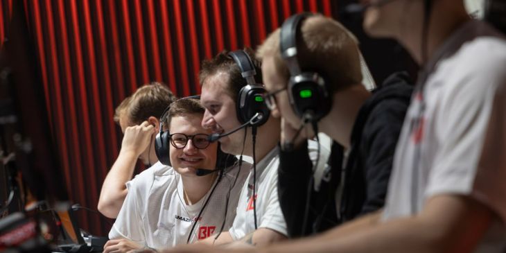 BETBOOM Team оказалась сильнее LGD Gaming на ESSENCE II