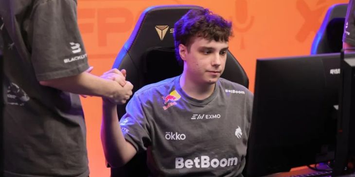 Larl объяснил, почему ушёл в инактив