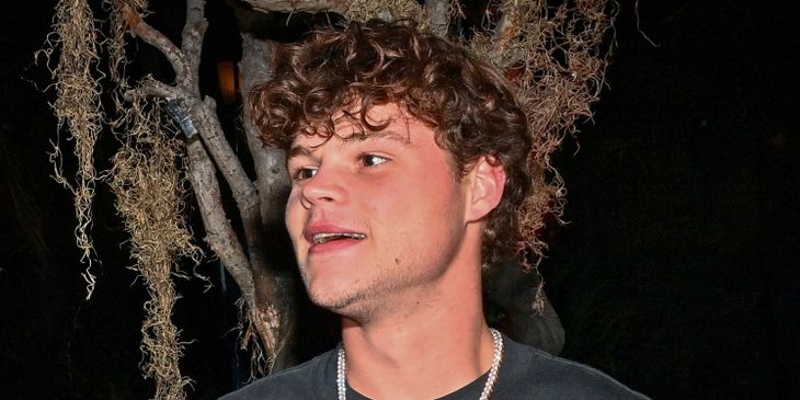 Блогеру Джеку Доэрти запретили посещать турниры PGA по гольфу — он платил другим зрителям за выкрики оскорблений во время удара участников