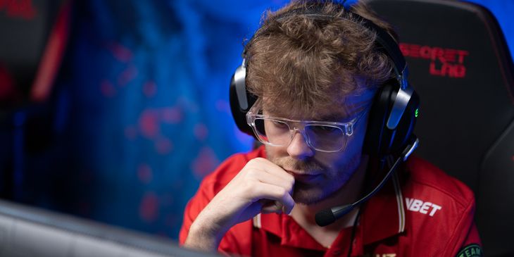 MOUZ проиграла CyberHero и вылетела из квалификации на UNIVERSE by FISSURE