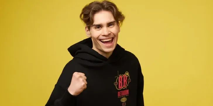 Nix: «Larl с железными яйцами. Это уникальная менталка для дотера»