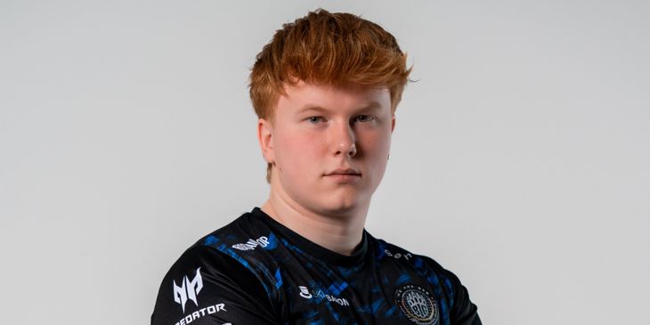 Инсайдер назвал игрока, который может стать новым снайпером FaZe