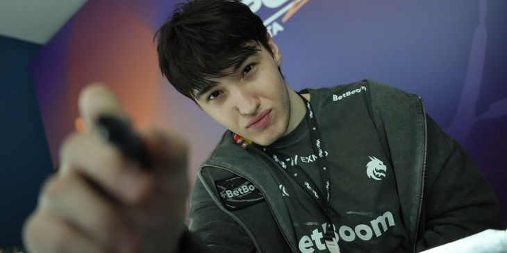 Team Falcons или Team Spirit — кто окажется в шаге от выхода в плей-офф PGL Wallachia Season 7?