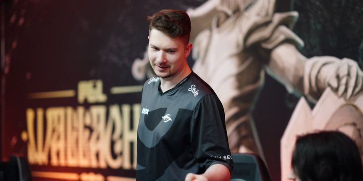 Nix: «Думаю, Puppey — один из лучших тренеров, которых можно в "Доте" получить, если не лучший»