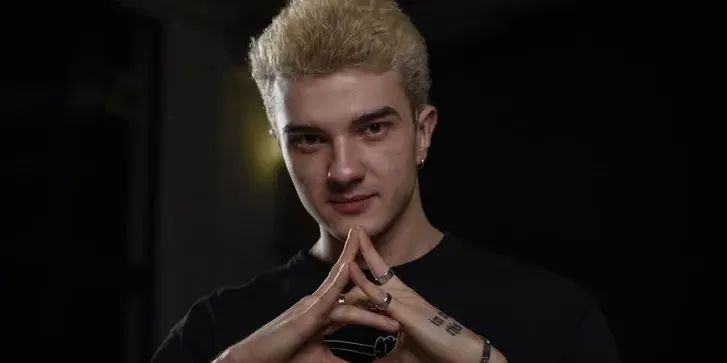 ALOHADANCE: «Cмысл что-то пытаться выдумать, если самая просмотриваемая [фигня] на Twitch  — это "Мама в 16"»