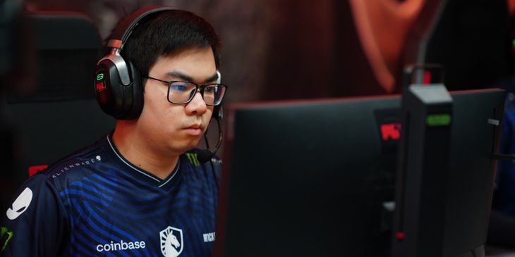 Team Liquid сыграет с Team Falcons за выход в гранд-финал ESSENCE II