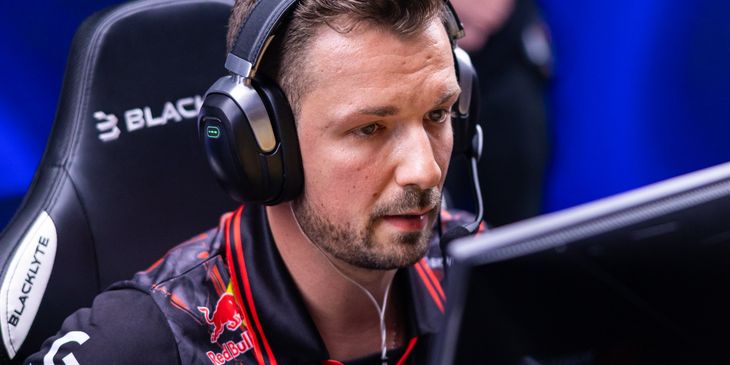 «Машина» — huNter- похвалил HeavyGod на русском языке