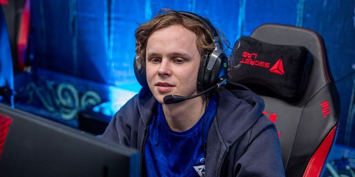 Dyrachyo: «Меня в Virtus.pro тысячу раз звали собрать состав, когда я с gpK~ хотел играть»