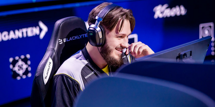 JL не пожал руку XANTARES после проигрыша NAVI от Eternal Fire на BLAST Open Lisbon 2025