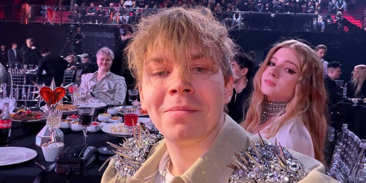 StRoGo стал лучшим стримером по CS2 на премии SLAY 2025