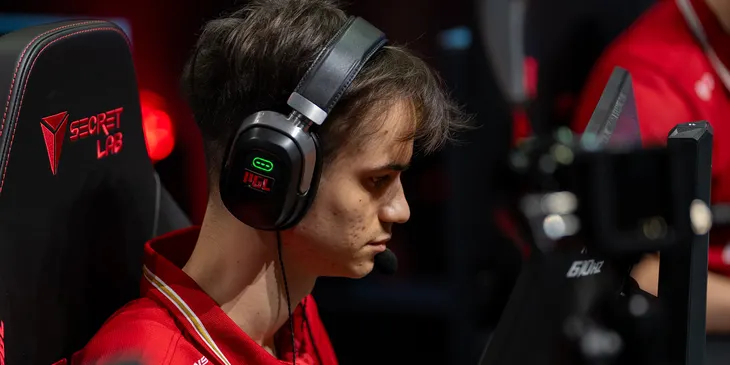 MOUZ одолела M80 в первом туре групповой стадии на ESL Pro League Season 24