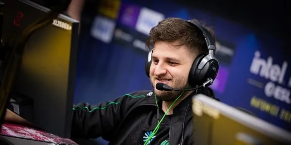Degster получил первую медаль MVP в карьере на PGL Bucharest 2025